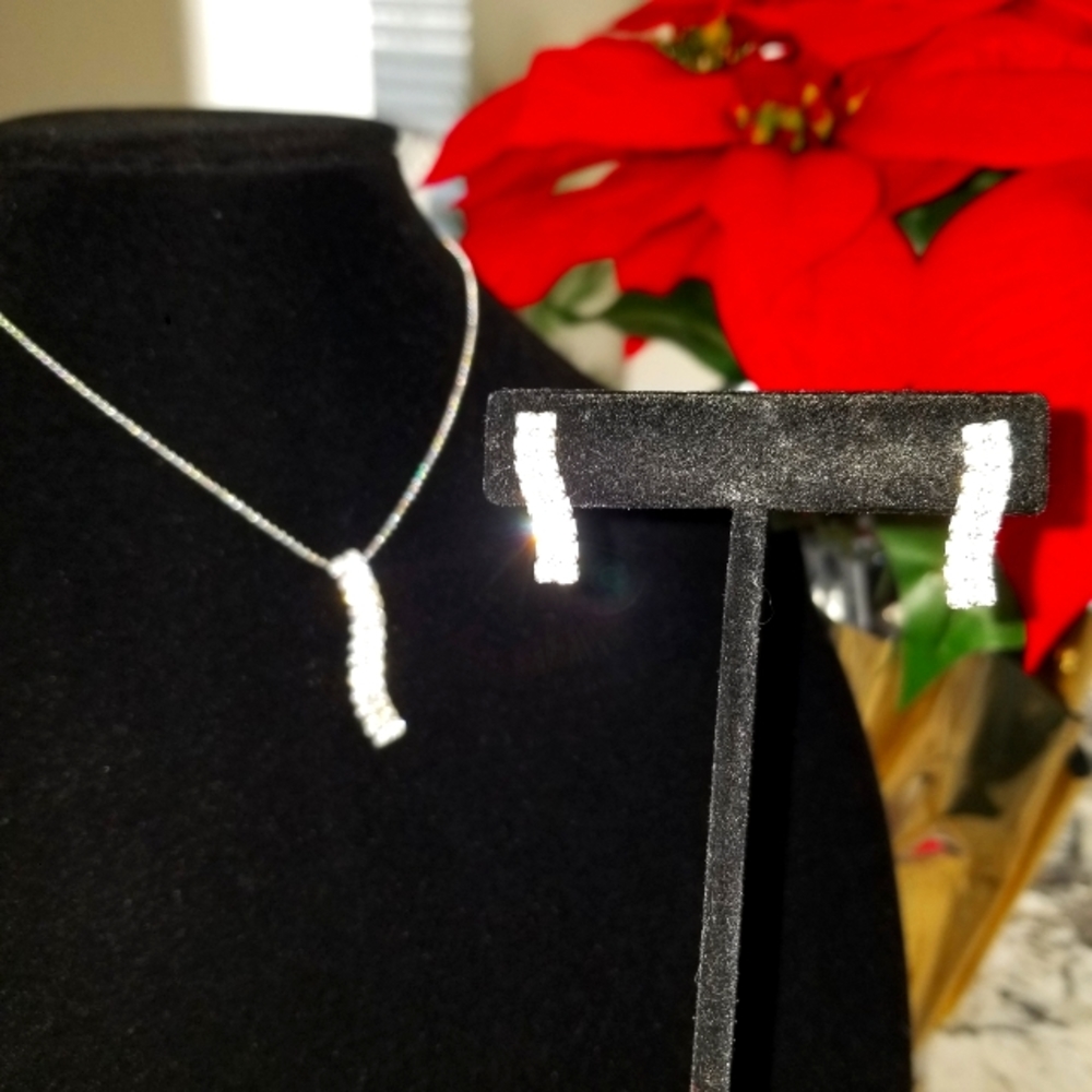 Rhinestone necklace set